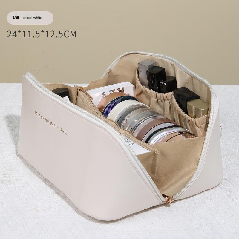 Nubeni Makeup Bag